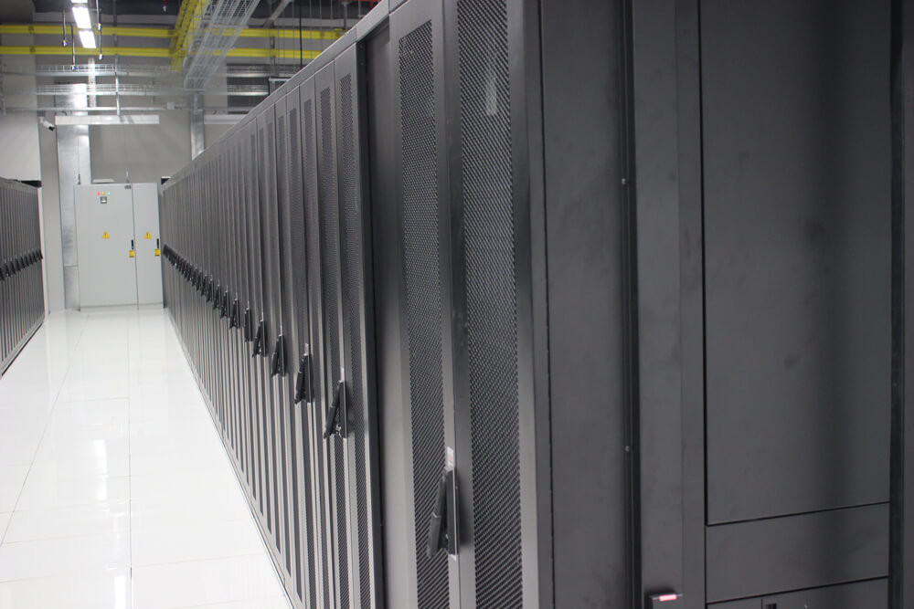 Datacenter İlgili Görsel